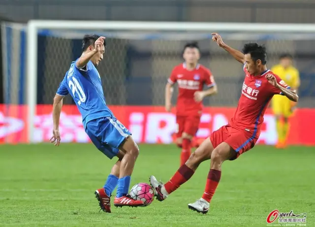  2019中超保级战中武汉队与天海队的比赛 